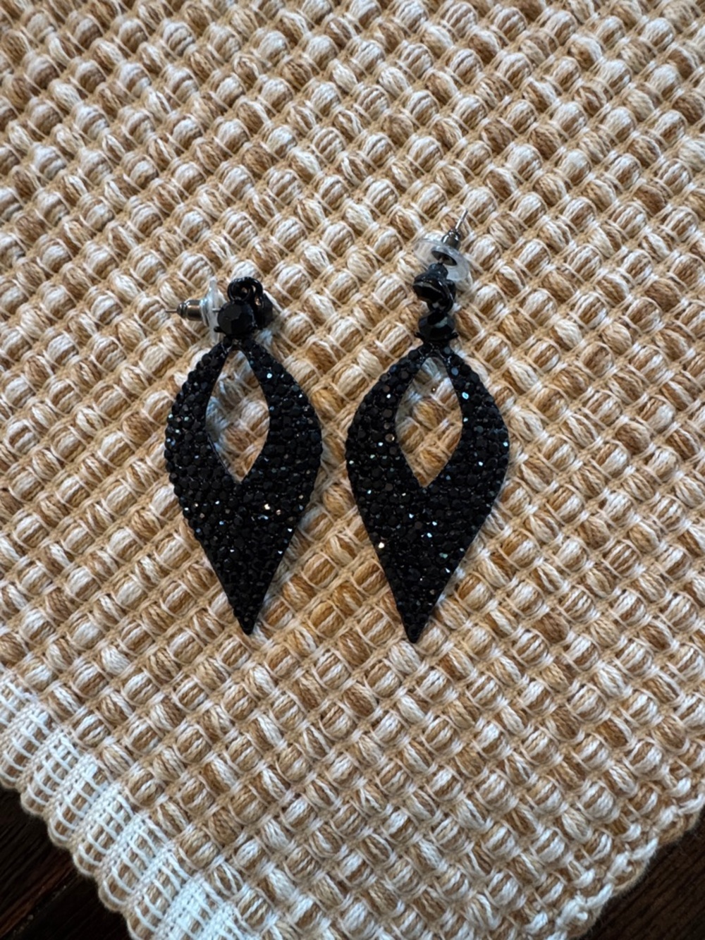 Black Sparkle Teardrop Dangle Earrings - Women Jewelry